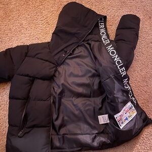 Moncler Black Puffer Jacket with Logo Detail